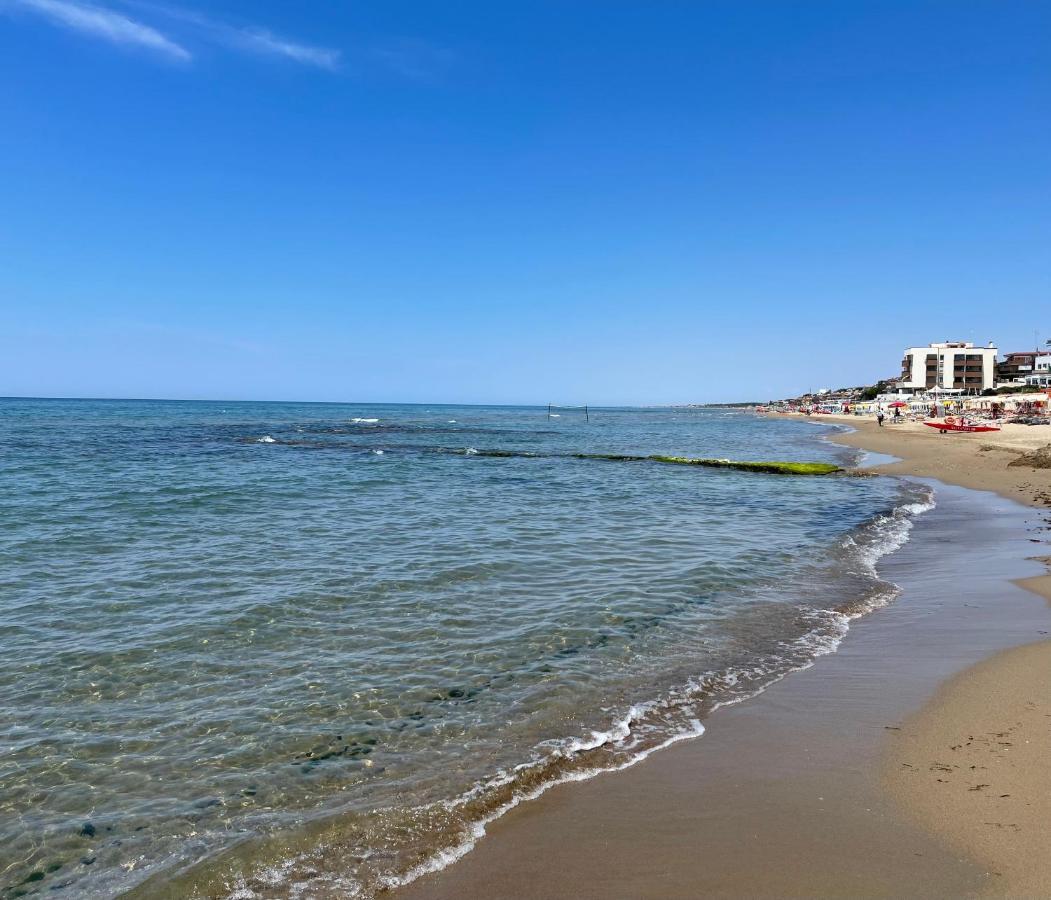 Domus Lavinia "Levante" - Anzio Villa Exterior foto